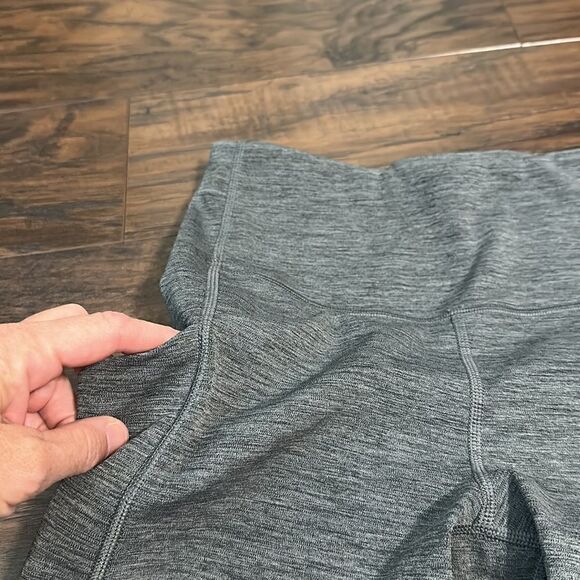 Athleta Gray Ultimate Stash Pocket Capri - Size XS - Picture 14 of 16